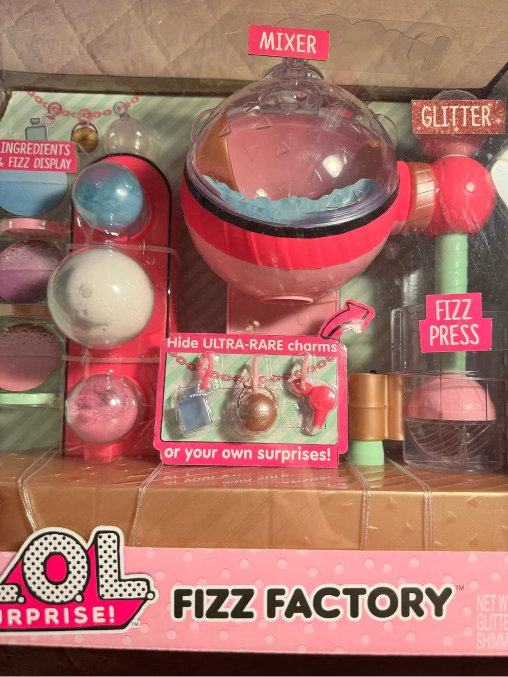 L.O.L. Surprise! Fizz Factory Playset in Pink, Teal, Gold